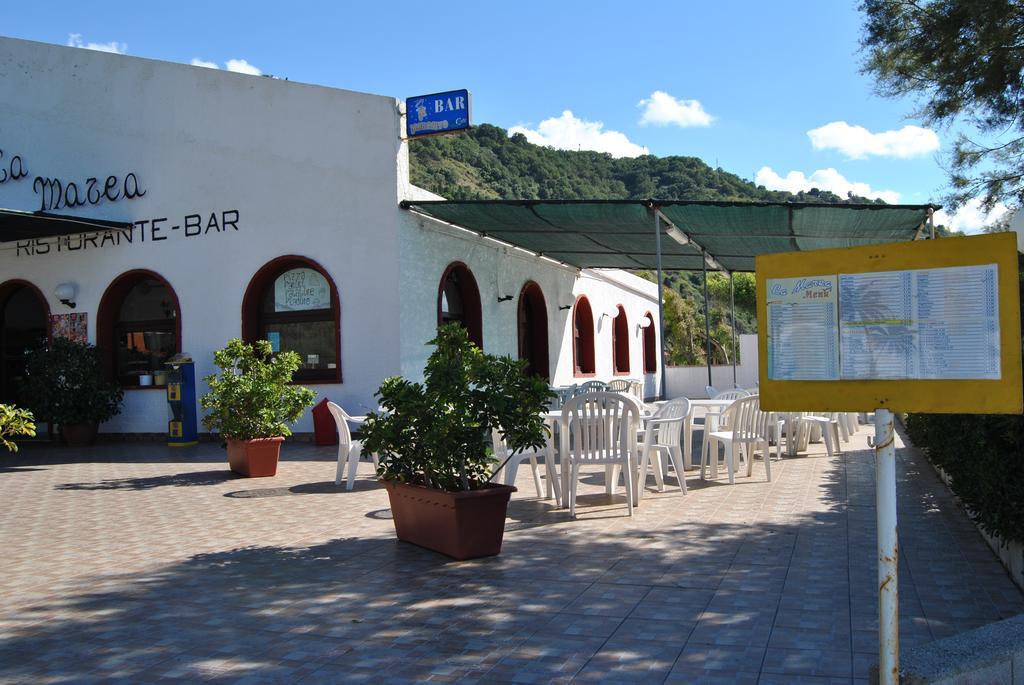 Camping B&B Gioiosa Gioiosa Marea Eksteriør bilde