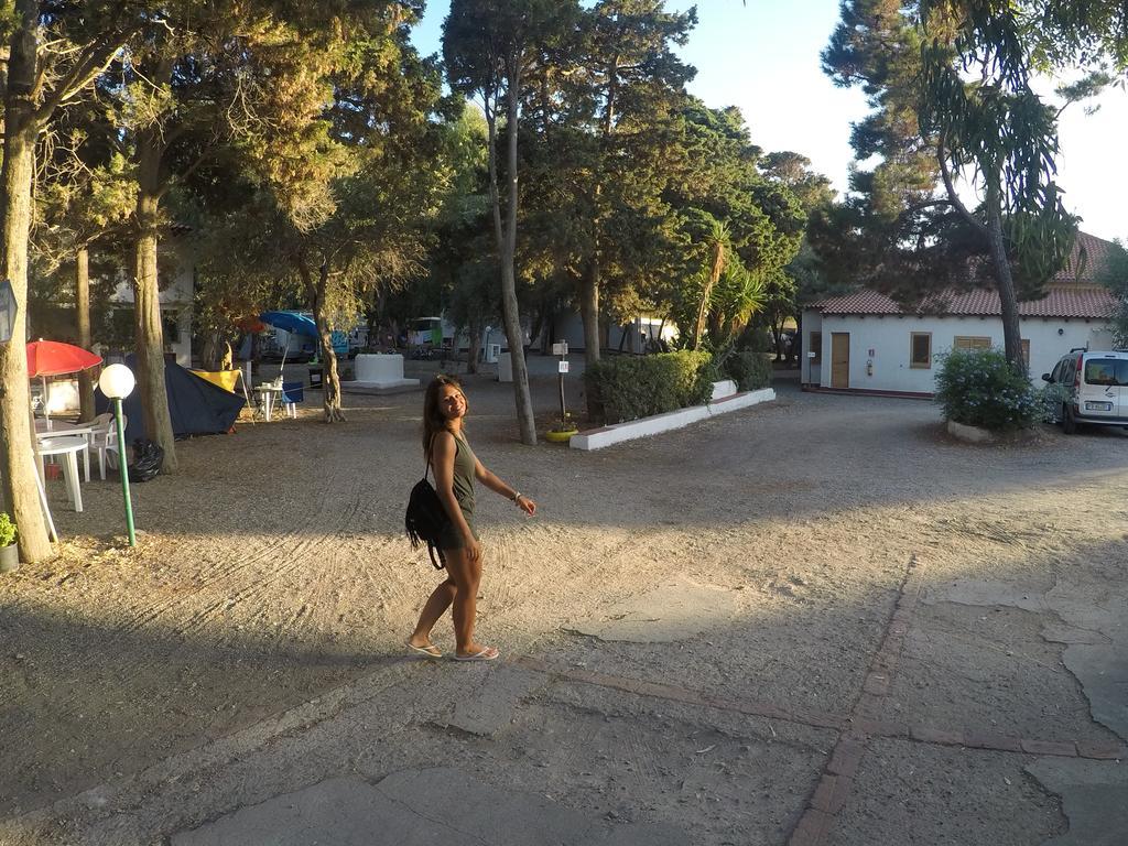 Camping B&B Gioiosa Gioiosa Marea Eksteriør bilde