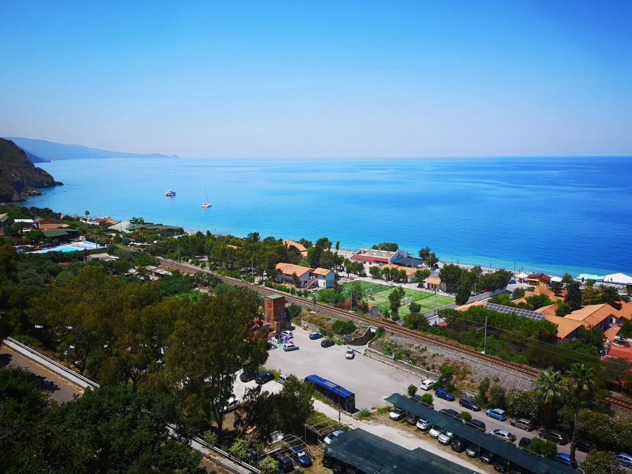 Camping B&B Gioiosa Gioiosa Marea Eksteriør bilde