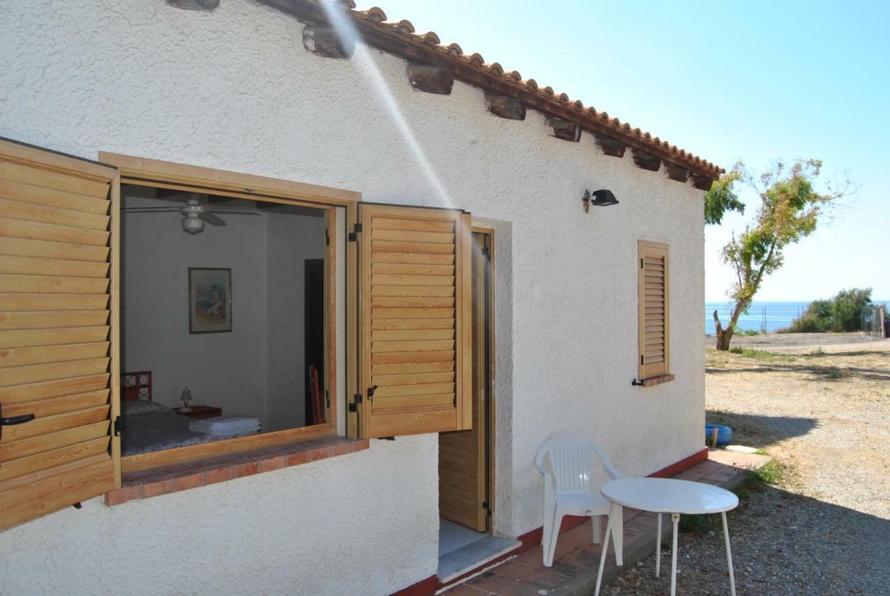 Camping B&B Gioiosa Gioiosa Marea Eksteriør bilde