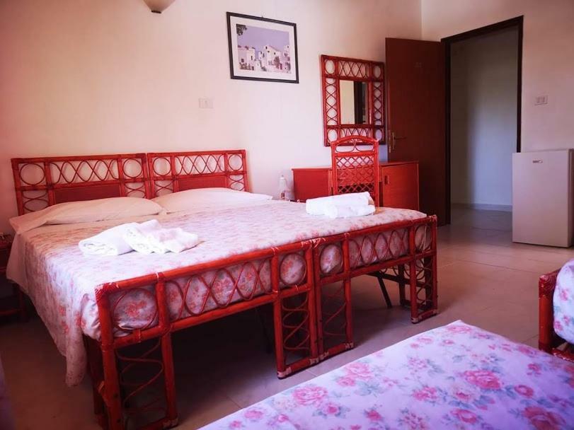 Camping B&B Gioiosa Gioiosa Marea Eksteriør bilde